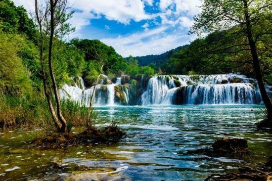 Appartamento Dvori Svetog Mihaela Šibenik Esterno foto